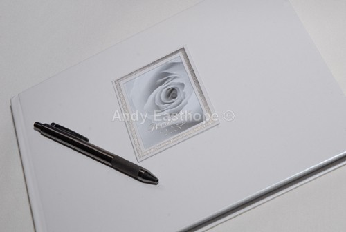 6 Guest Book - Neil and Holly Bramwell