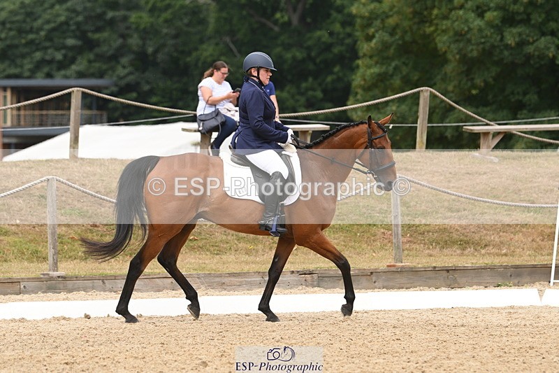 250719A-121043-04658 - 017-Samantha.Meech-Breezeblock