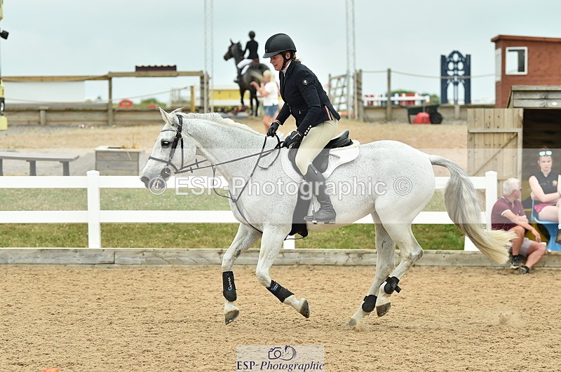 230611A-103302-04679 - Cls 32 85cm Amateur Qualifier