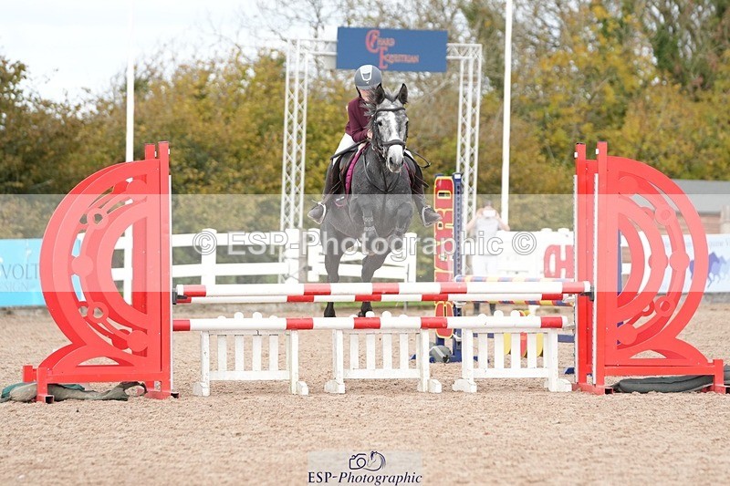 251026-120150-02297 - Cls 4 Pony Winter Novice + 80cm Open