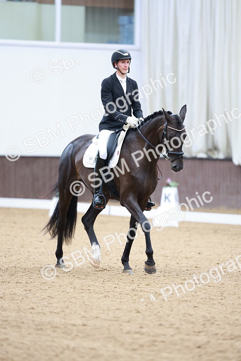 SBM_003132 - Class 1 - Prelim 6 - 9.30-10.26