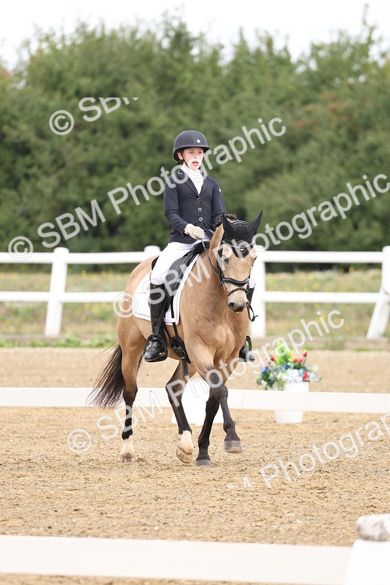 SBM_005792 - Class 6 - Novice 6 - 10.26-11.29