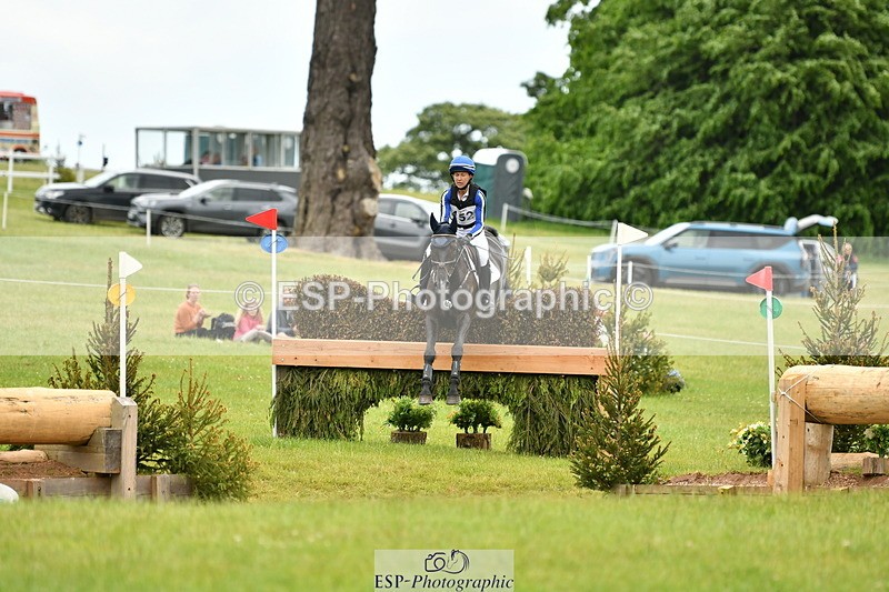 250525A-124622-16706 - D-452-Tiana.Coudray-COEUR.DE.L.ESPRIT.Z