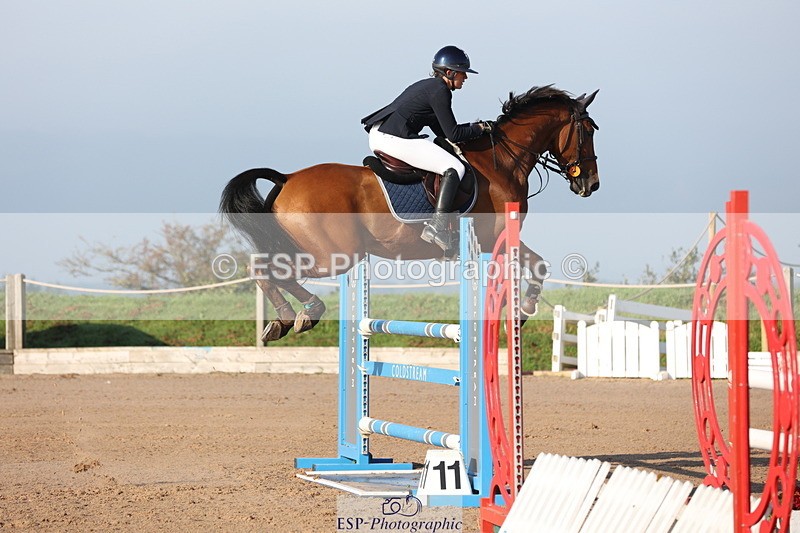 230915A-091226-01005 - Cls 1 Snr Newcomers