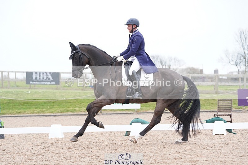 250403-154712-03170 - 023-Davy.Harvey-Diamond.Blue