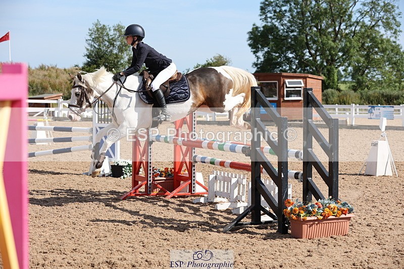 240629A-170045-08232 - Cls 13 Stepping Stones 128cm + 138cm