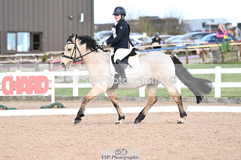 240324A-134354-03723 - Novice 27, 12.30 to 13.50