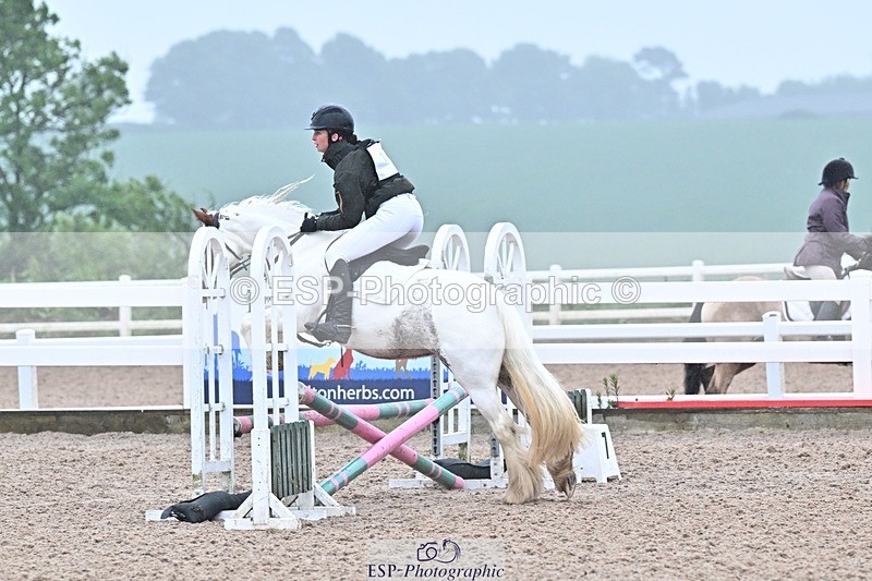 250527-154557-00077 - Clear Round and60cm