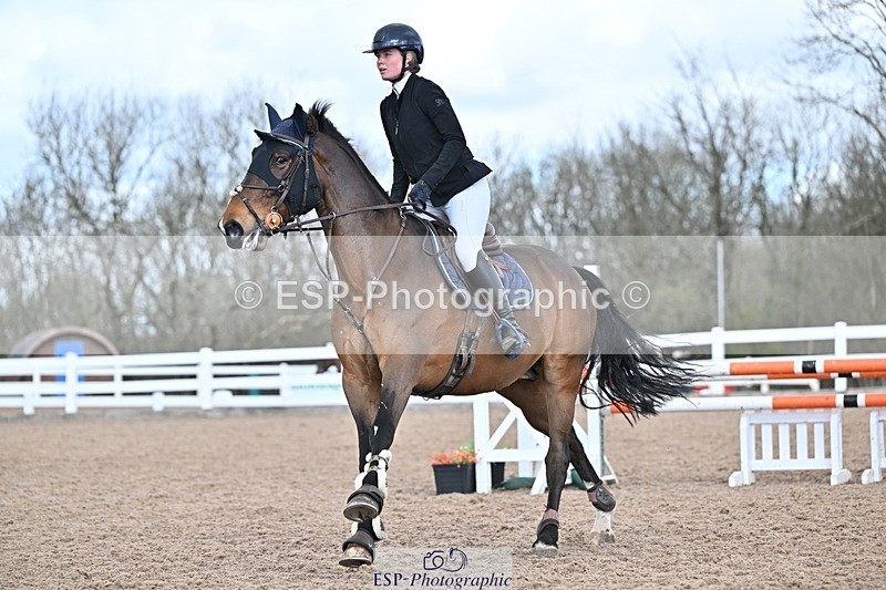 250328-101924-01231 - Cls 8 British Novice and 90cm