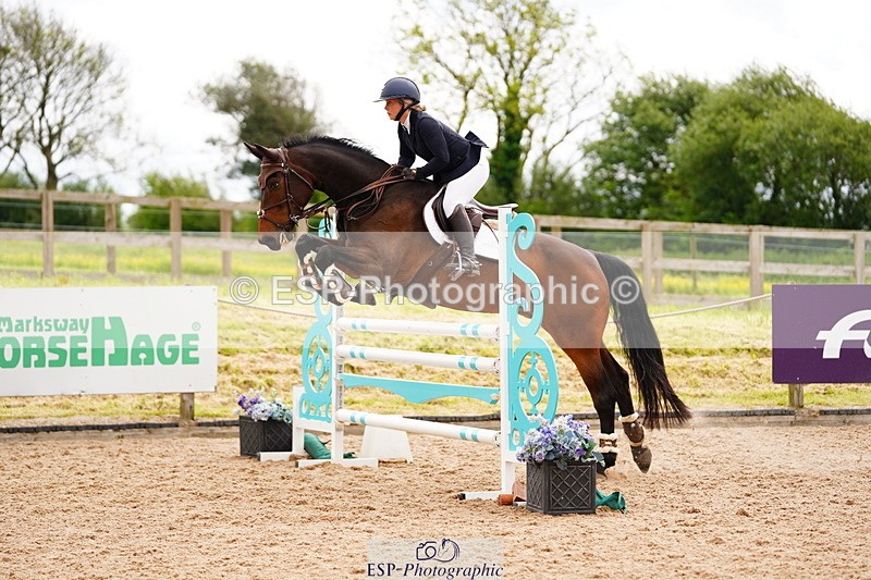 240526A-115248-07915 - Cls 26 Chard Equ 1.05m and 1.10m Grand Prix