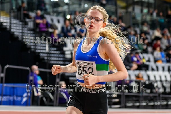 AgeInd25SAT-918940 - Track Female Set One