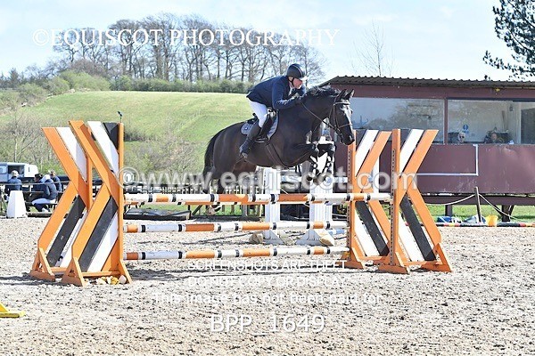 BPP_1649 - CLASS 8 Senior Newcomers/ 1.10m Open