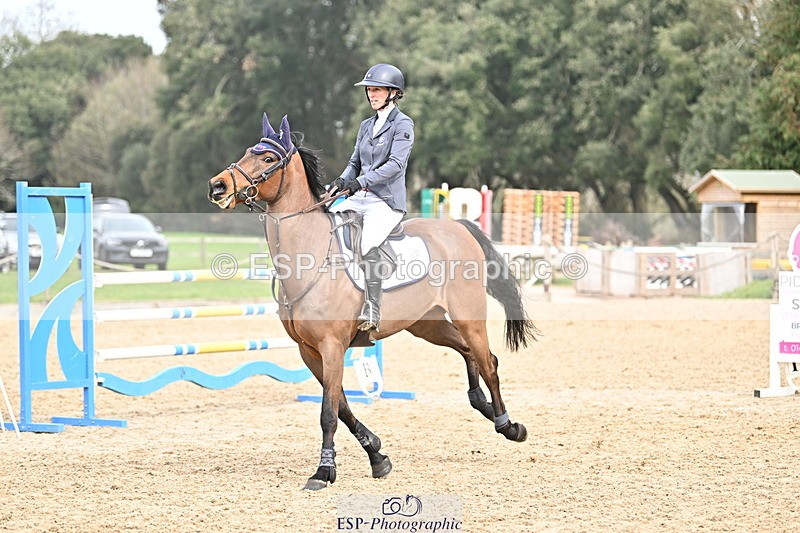 250321A-114512-00628 - Cls 3 Foxhunter and 1.20m Open