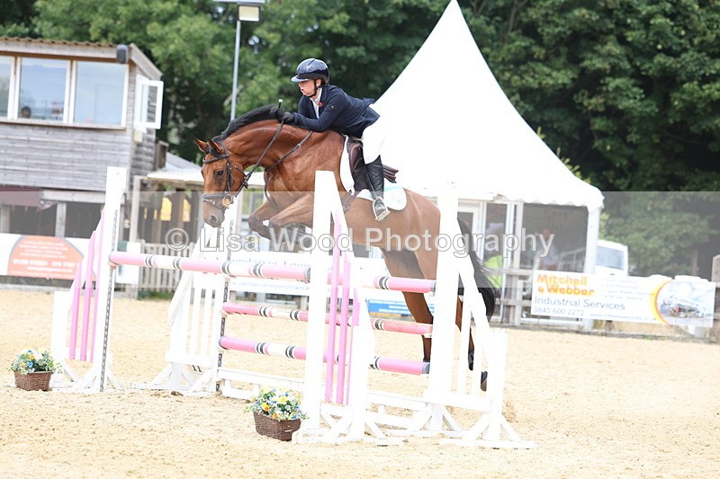 3E7A6312 - Class 8: Senior Newcomers/1.10m open