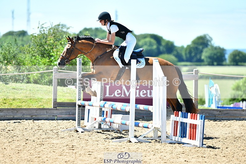 230624A-144907-02053 - Cls 42+43 Club and Schools 70cm