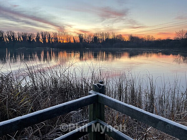 PhotoMynottART120 - Photo Mynott ART Images