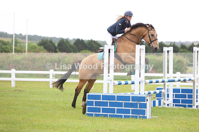 3E7A6402 - Class 7: Senior 90cm