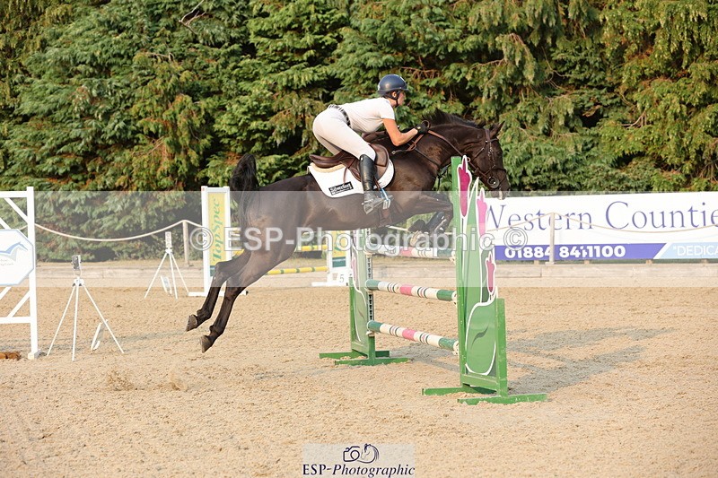 250816A-180641-03274 - Cls 11 Snr Foxhunter