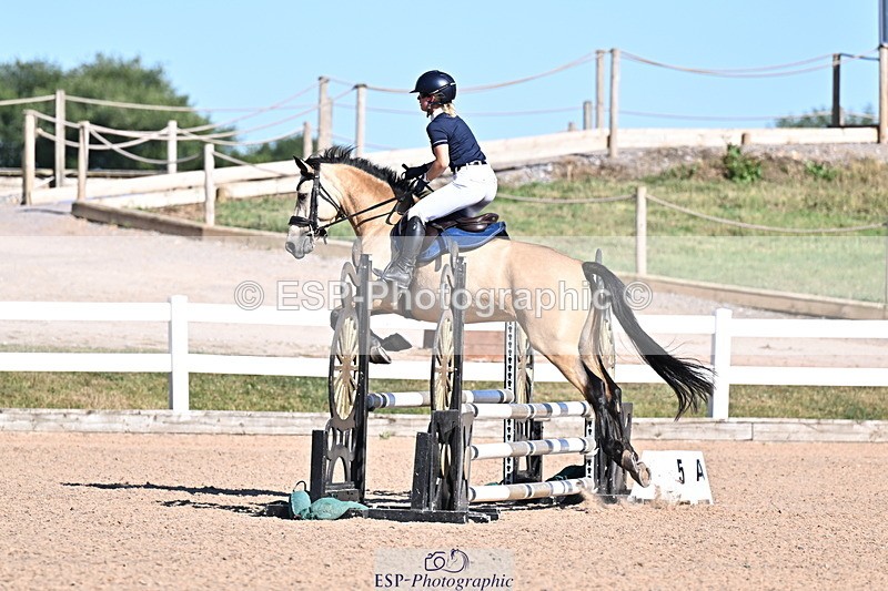 250708A-172808-00225 - 80cm Classes