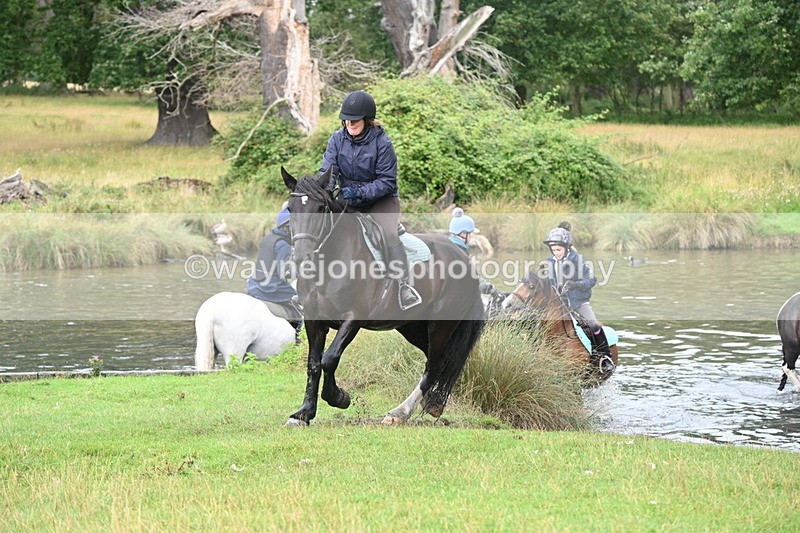 WJ7_9465 - Time at Water 12:24 to 13:32