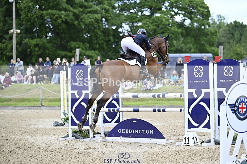 250525A-100033-15204 - A-001-Jemima.Howden-HEADS.UP