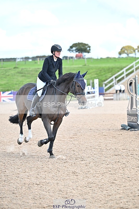 250924-134758-00459 - Cls 6 Foxhunter and 1.20m Open