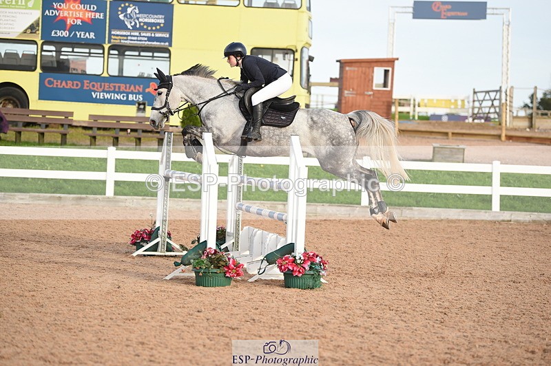 231015A-164136-09363 - Cls 27 1.10m Amateur Q 2nd R