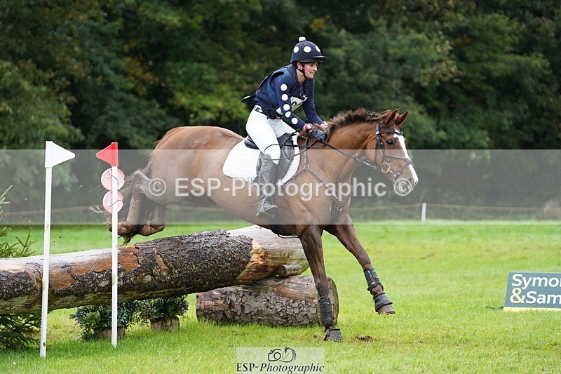 231021-113032-15514 - 667-BAILE.NA.CROISE-Emma.Pine-SC+XC