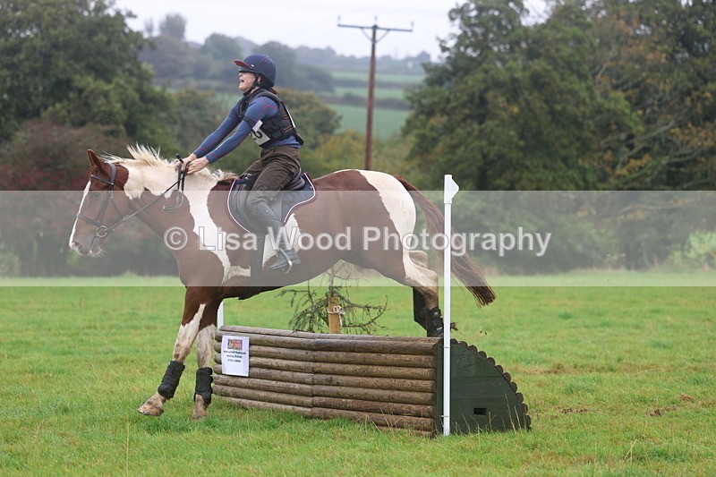 3E7A1360 - Class 2: 70cm: Half Roll Top