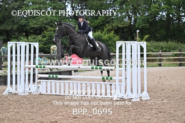 BPP_0695 - CLASS 8 Senior Newcomers/ 1.10m Open