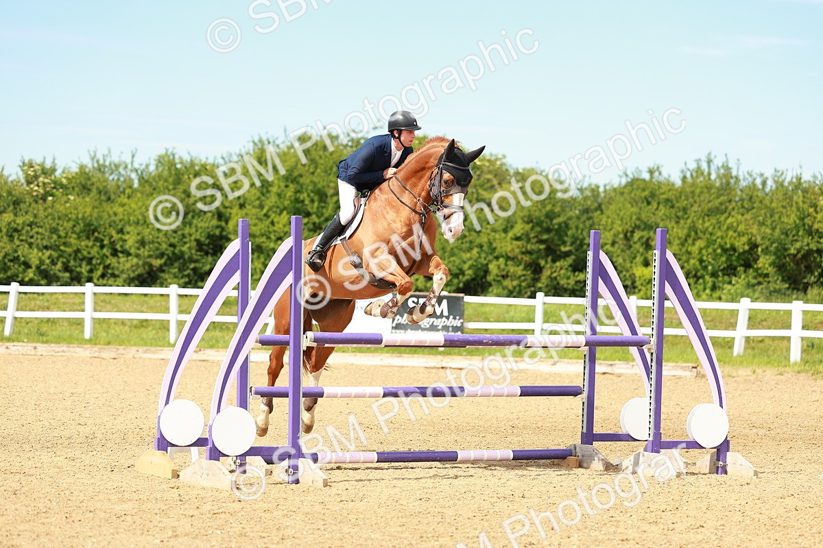 SBM_002427 - Class 4 - Senior Newcomers - 1.10m