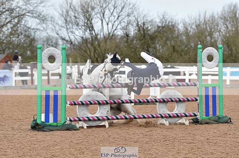240210A-121628-01136 - Cls 8 Pony Newcomers & 1m Open