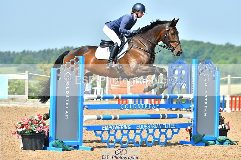 230609A-104646-00170 - Cls 1 Snr 1.05m & 1.10m Open