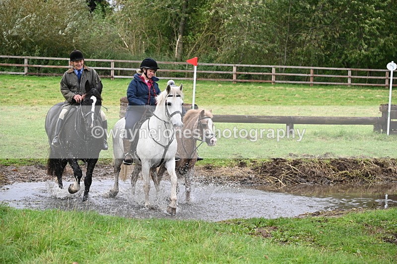 WJ6_4322 - Time at Photographer 11:57 to 12:14