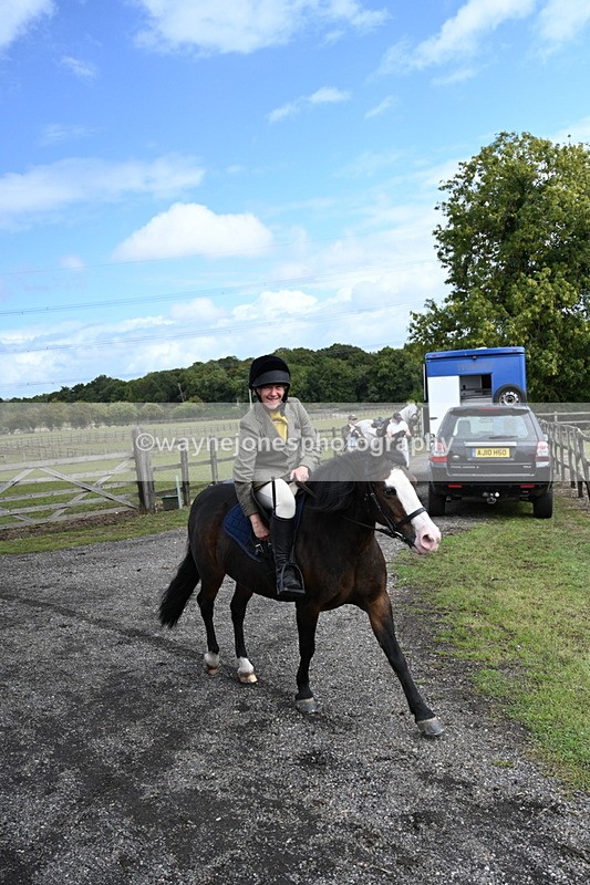 WJ7_6707 - Berks & Bucks at Blandy’s Farm 31-08-25