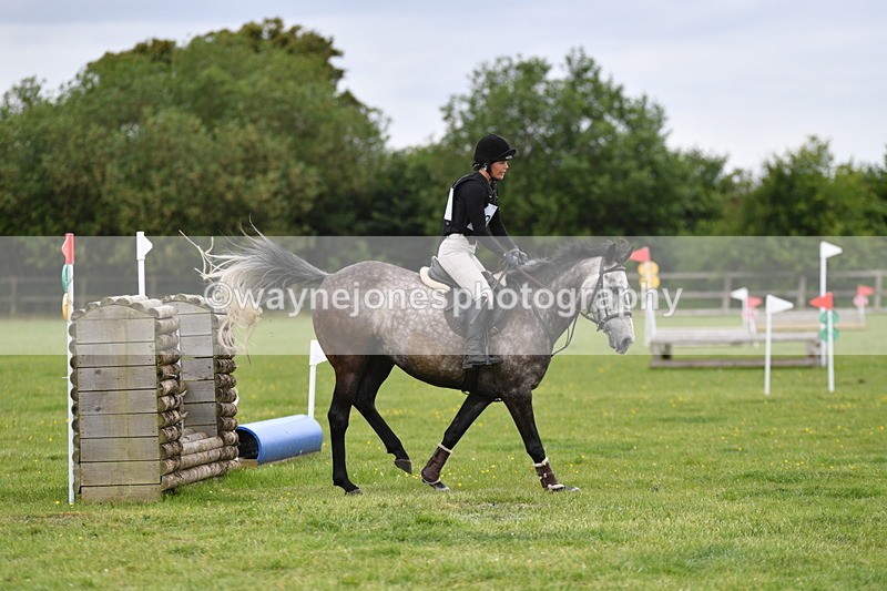 WJ5_3550 - Class 5 80cm Pairs