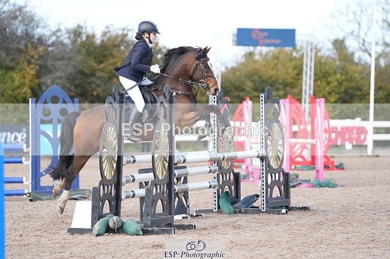 251025-125729-00432 - Cls 9 Pony Winter Discovery and 90cm