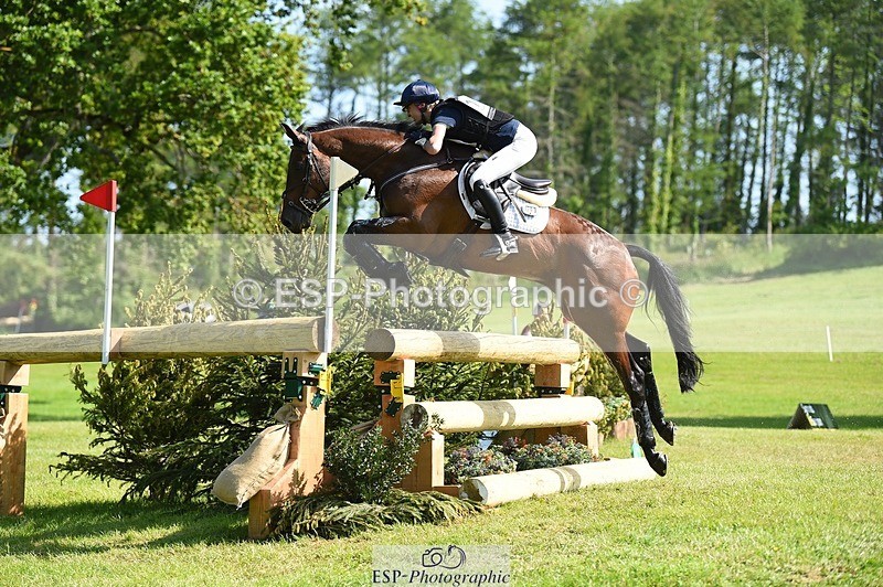 230527-095150-08434 - 205-ARTICUS-Maja_Hullah-XC