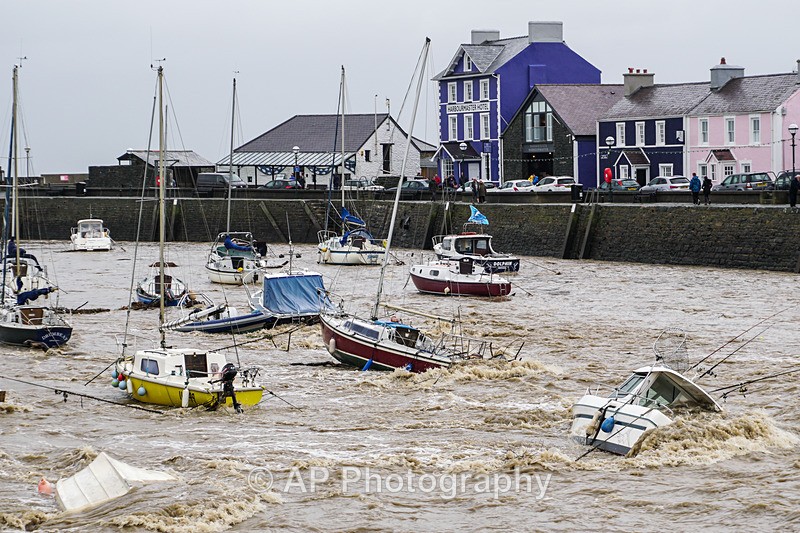 ACP04712-1 - Aberaeron Harbour, during storm Callum 13/10/2018