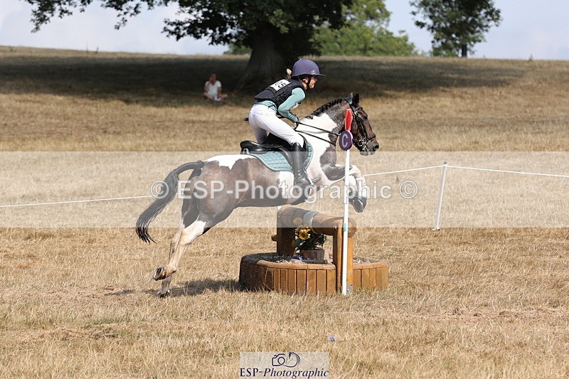 250824A-143941-38188 - 2105-Annabelle.Blight-Mr.Parkroe.Sammy