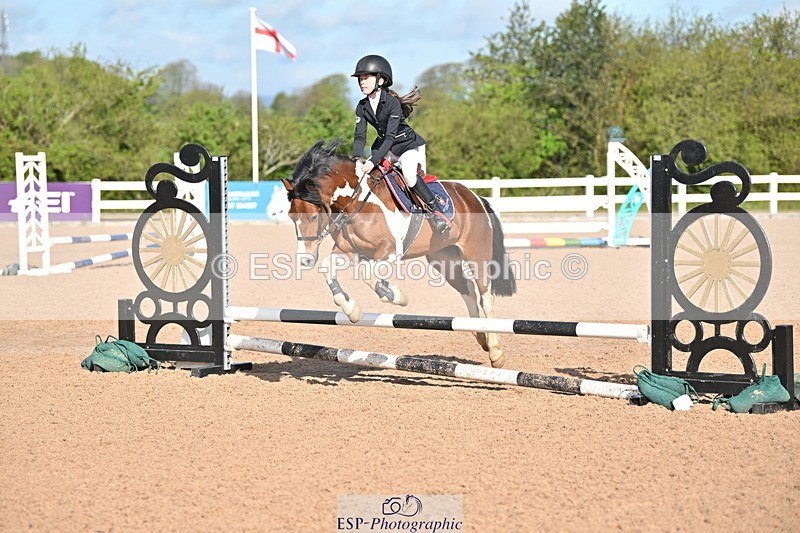 240504A-091408-00041 - Cls 11 Clear Round 50cm