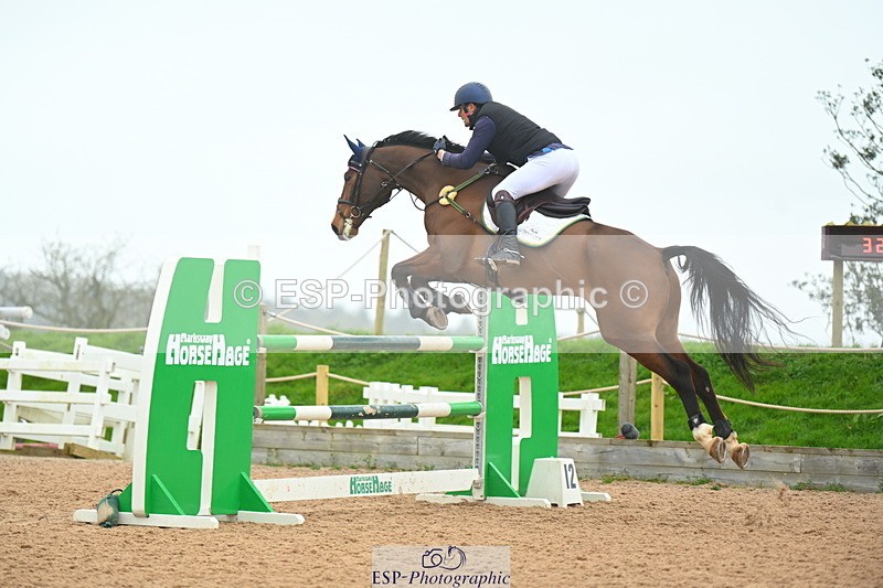 240316A-123407-03474 - Cls 15 Snr Foxhunter