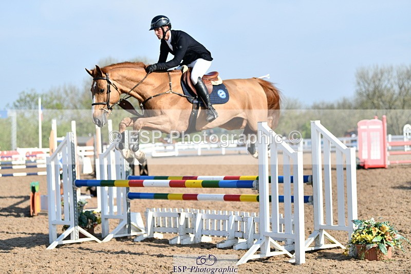 240512A-083835-16918 - Cls 39 British Novice and 90cm Open