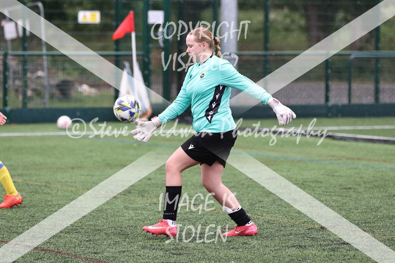 1DX32616 - Sat 6th U12 Girls