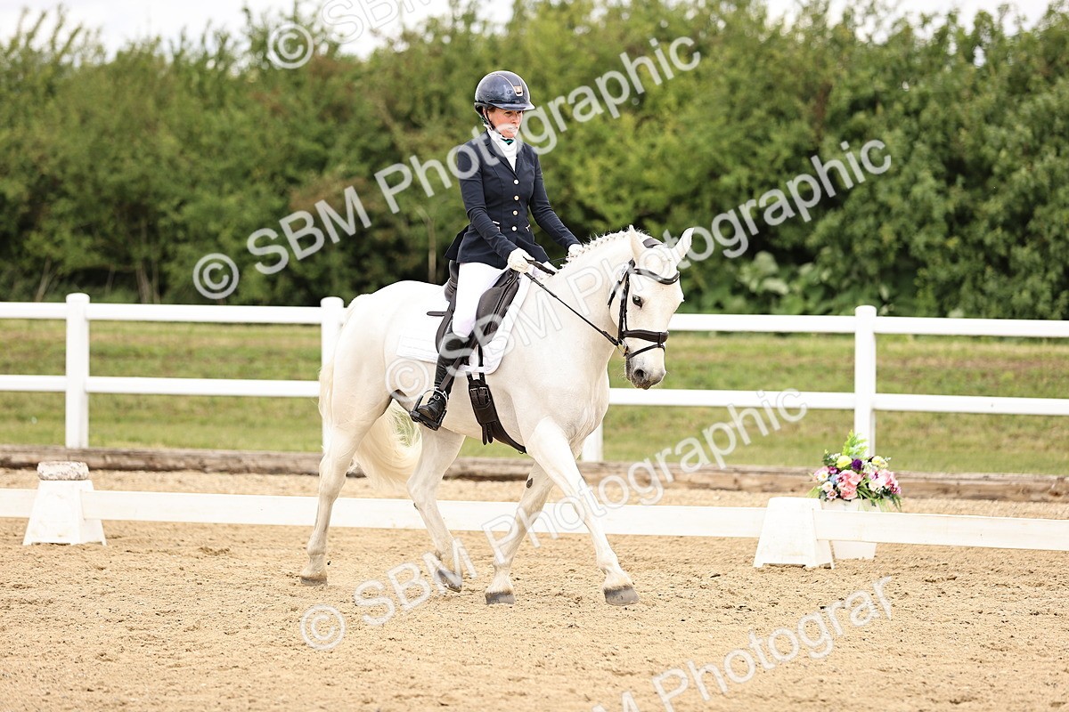 SBM_002864 - Class 2 - Novice 4 - 12.00-13.10