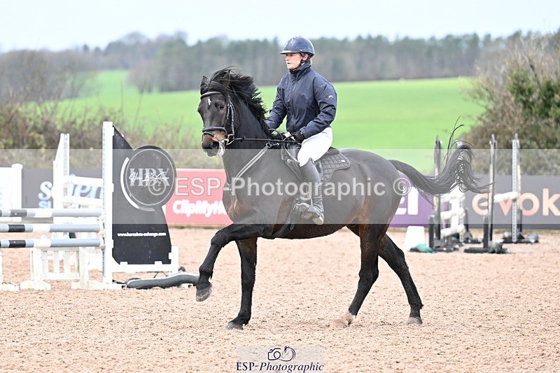 251205-095535-00081 - Cls 2 Snr British Novice and 90cm