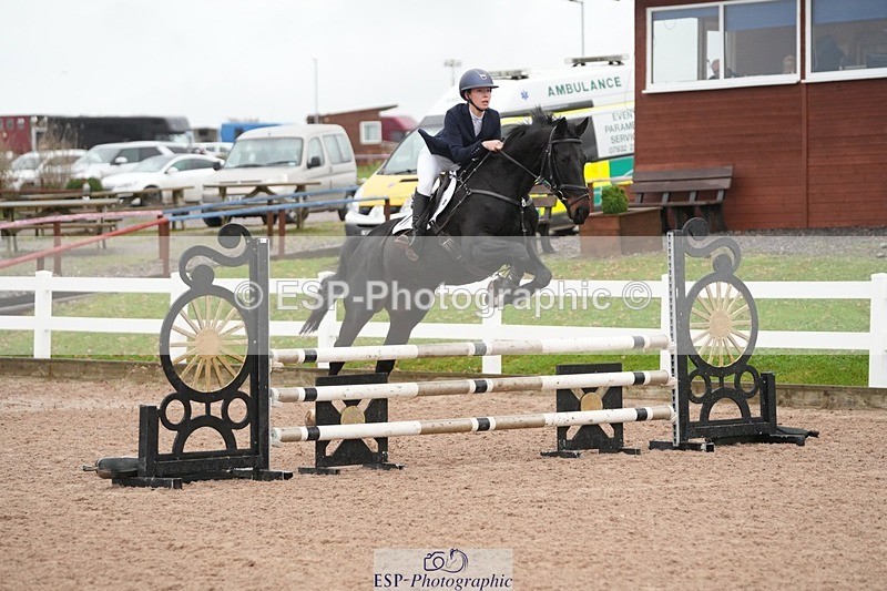 251109-084825-03084 - Cls 15 British Novice and 90cm Open