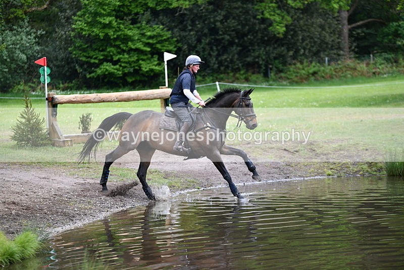 WJ5_5328 - Time 12:04 to 13:05