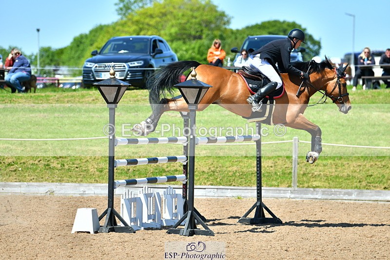 230526A-145203-02617 - Cls 5 National 1.30m Open