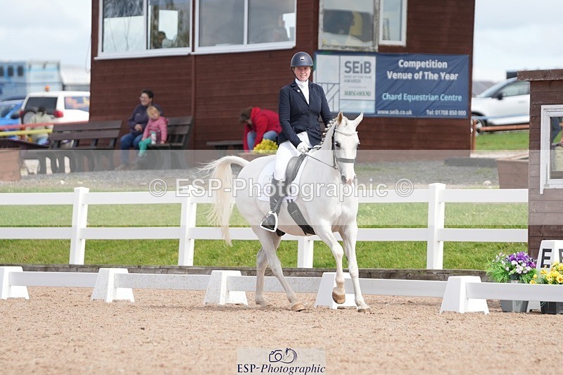 250906-130638-03511 - 065-Jessica.PerrySilver.Secret